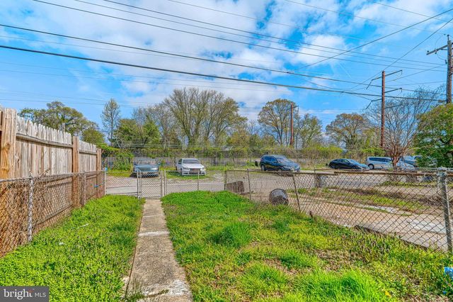 1020 MIDDLESEX, Baltimore, MD 21221