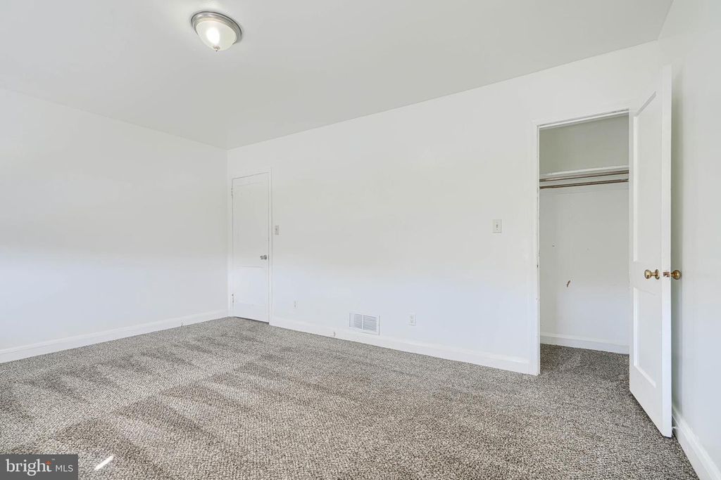 Image 18 of property listing at 1020 MIDDLESEX, Baltimore, MD 21221