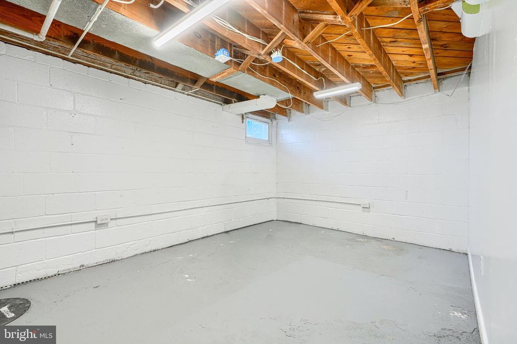 Image 22 of property listing at 1020 MIDDLESEX, Baltimore, MD 21221