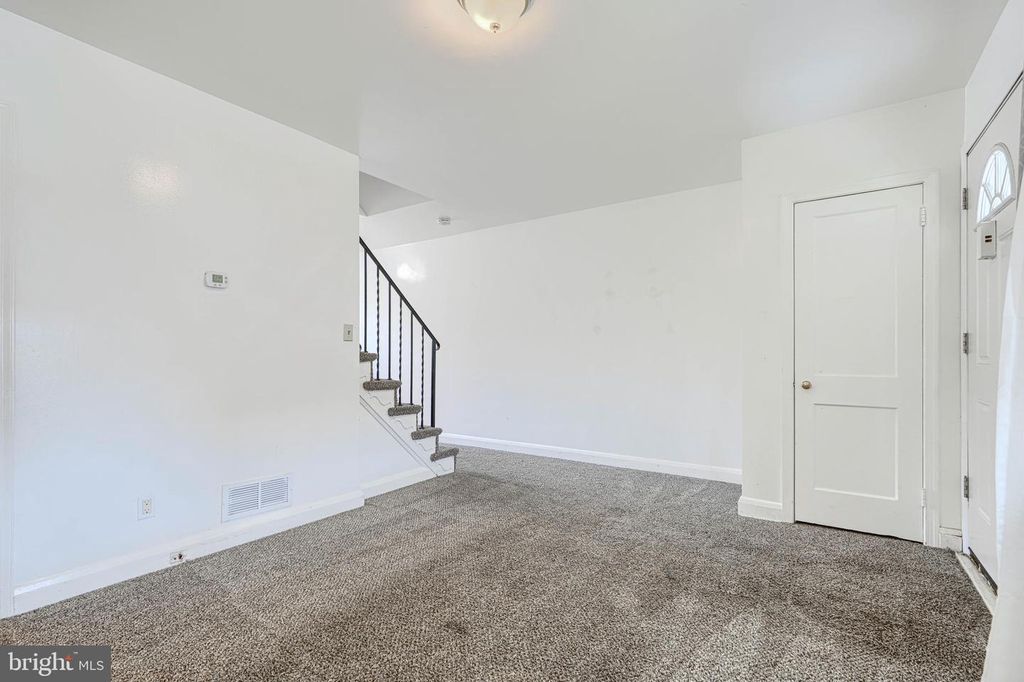 Image 6 of property listing at 1020 MIDDLESEX, Baltimore, MD 21221