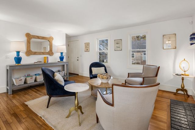 50 Eldredge Square S, Chatham, MA 02633