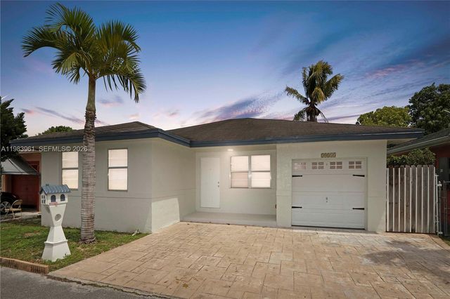 29813 SW 158th Ct, Homestead, FL 33033