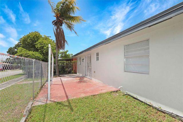 29813 SW 158th Ct, Homestead, FL 33033