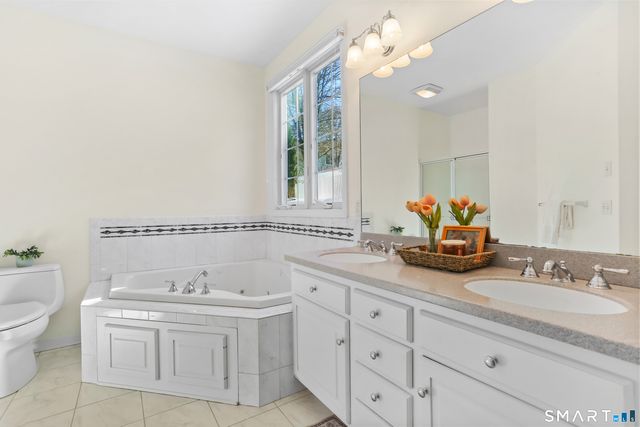 3 Rushbrooke Lane, Shelton, CT 06484