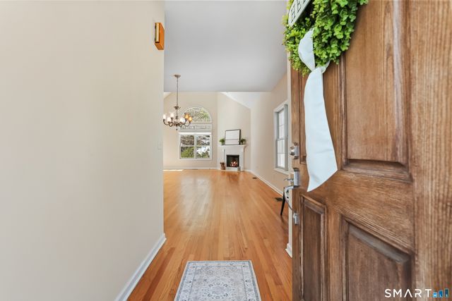 3 Rushbrooke Lane, Shelton, CT 06484