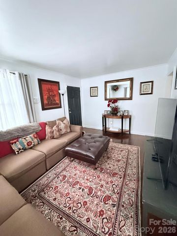 4937 S Tryon Street, Charlotte, NC 28217