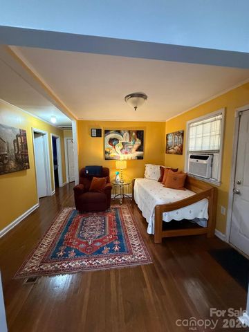 4937 S Tryon Street, Charlotte, NC 28217