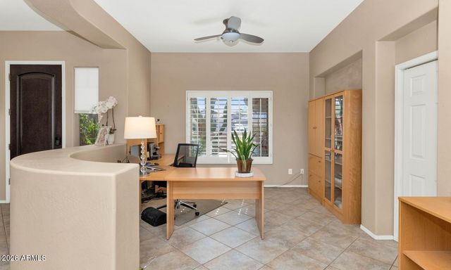 41734 N MAIDSTONE Court, Phoenix, AZ 85086