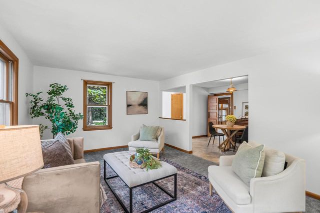 3487 Town Line ROAD, West Bend, WI 53095