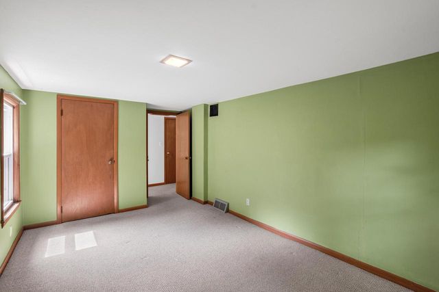 3487 Town Line ROAD, West Bend, WI 53095