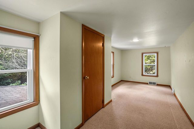 3487 Town Line ROAD, West Bend, WI 53095