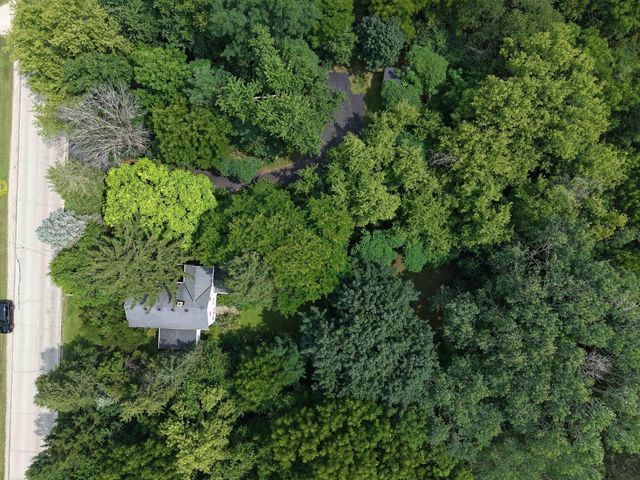 3487 Town Line ROAD, West Bend, WI 53095