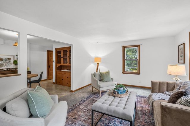 3487 Town Line ROAD, West Bend, WI 53095