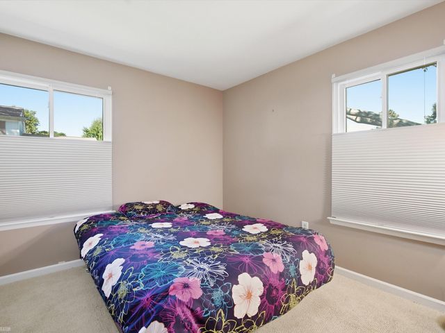 2982 Roundtree Drive, Troy, MI 48083
