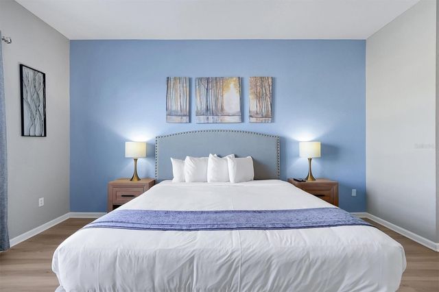 5048 SHOREWAY LOOP 40104, Orlando, FL 32819