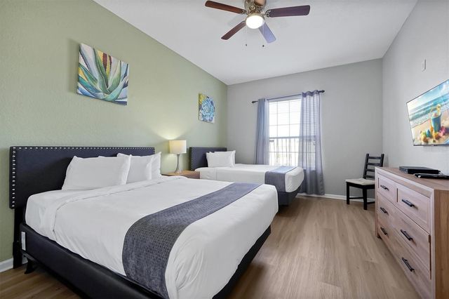 5048 SHOREWAY LOOP 40104, Orlando, FL 32819