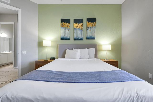 5048 SHOREWAY LOOP 40104, Orlando, FL 32819