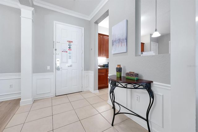 5048 SHOREWAY LOOP 40104, Orlando, FL 32819