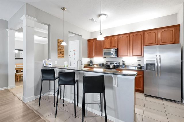 5048 SHOREWAY LOOP 40104, Orlando, FL 32819