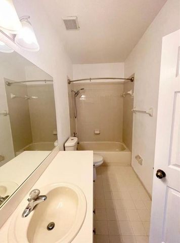 7919 Tuscany Court, Tamarac, FL 33321