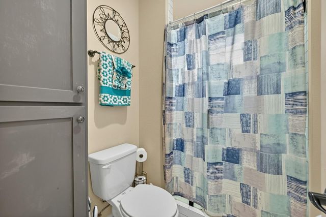 6906 Mcwilliams Drive, Houston, TX 77091