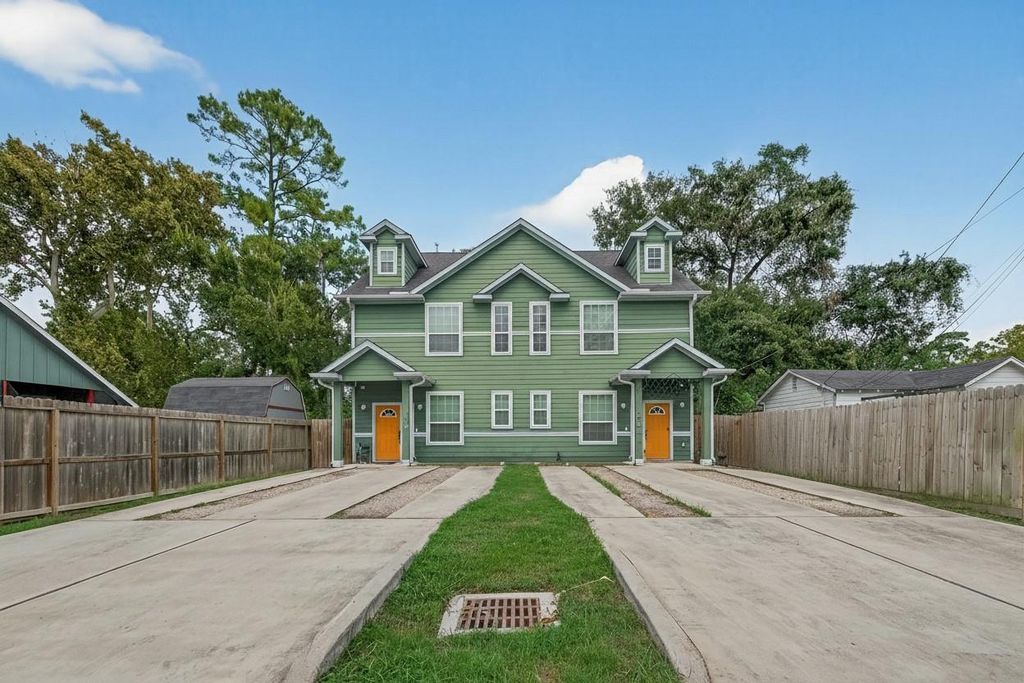 6906 Mcwilliams Drive, Houston, TX 77091