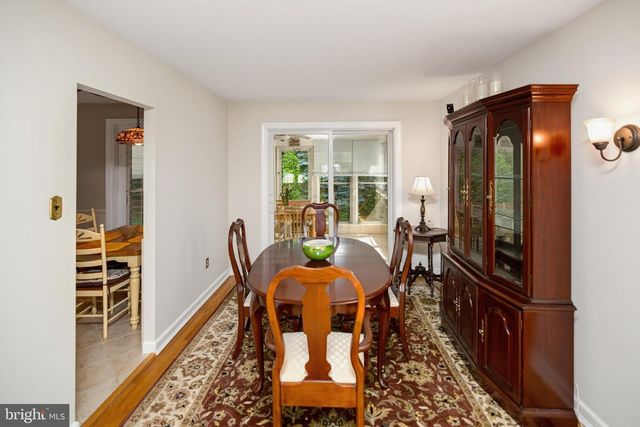 865 MOREFIELD RD, Philadelphia, PA 19115