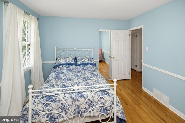 865 MOREFIELD RD, Philadelphia, PA 19115