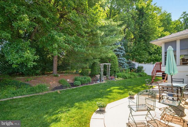 865 MOREFIELD RD, Philadelphia, PA 19115