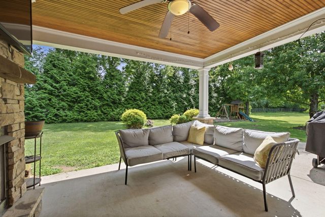 110 Wind Haven Drive, Nicholasville, KY 40356