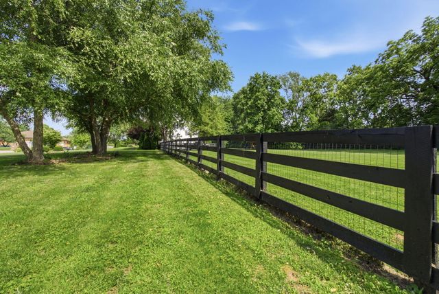 110 Wind Haven Drive, Nicholasville, KY 40356