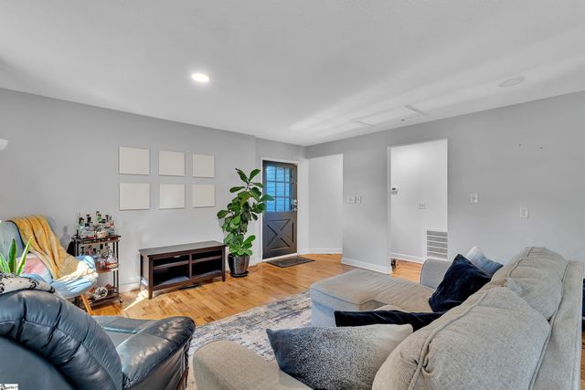 919 Berkeley Drive, Clemson, SC 29631