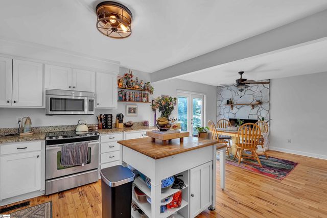 919 Berkeley Drive, Clemson, SC 29631