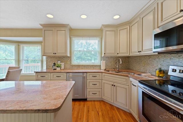 6459 Sherrybrook Drive, Green Twp, OH 45248