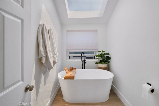 811 W 15th 2B, Newport Beach, CA 92663