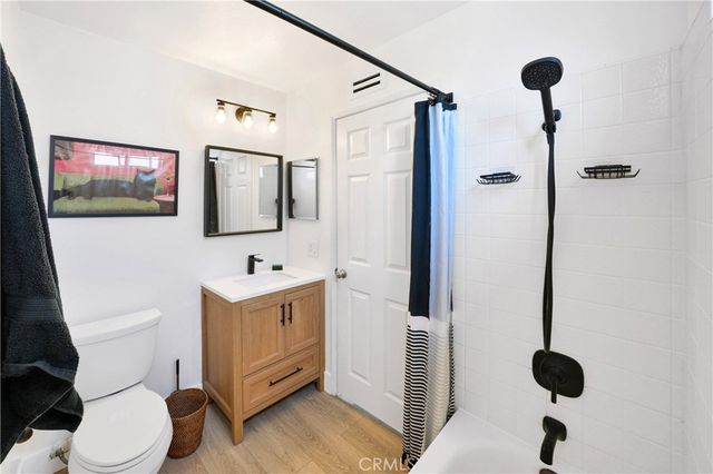 811 W 15th 2B, Newport Beach, CA 92663