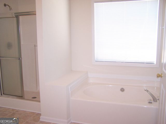 510 Montrachet Court, Lawrenceville, GA 30043