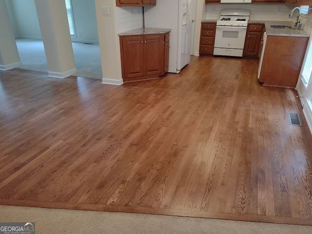 510 Montrachet Court, Lawrenceville, GA 30043