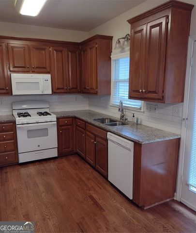 510 Montrachet Court, Lawrenceville, GA 30043