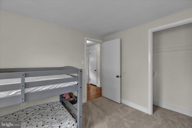 5965 LEEBEL RD, East Petersburg, PA 17520