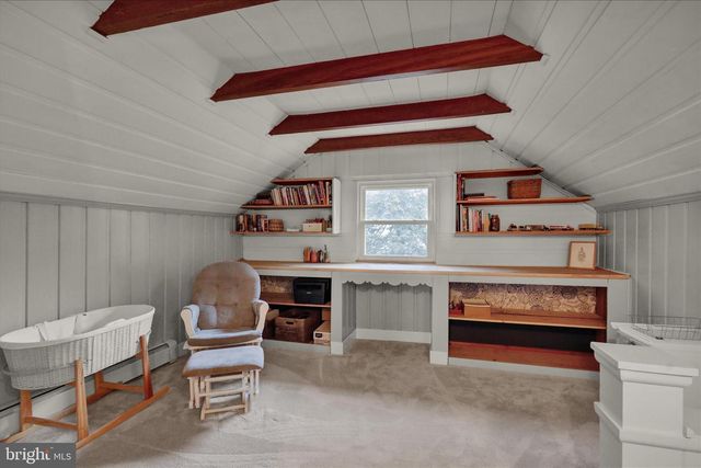 5965 LEEBEL RD, East Petersburg, PA 17520