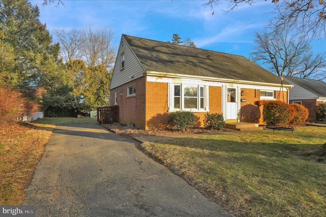 5965 LEEBEL RD, East Petersburg, PA 17520