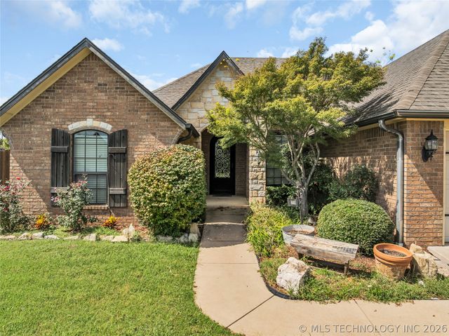 402 Birdseye, Sulphur, OK 73086