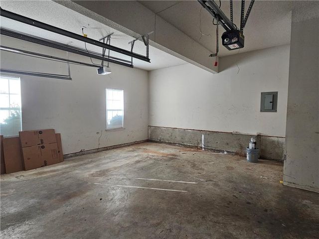 6720 Manor Creek Drive, Douglasville, GA 30135