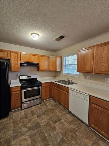 6720 Manor Creek Drive, Douglasville, GA 30135