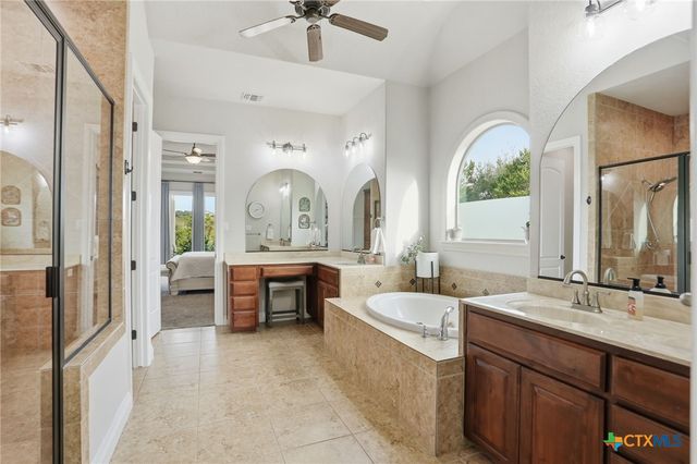 426 County Road 2801 W, Mico, TX 78056