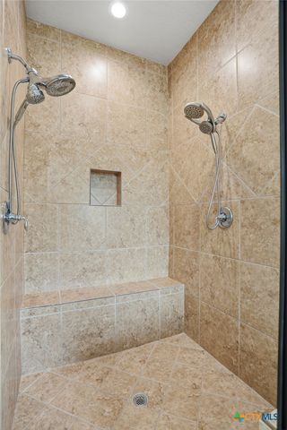 426 County Road 2801 W, Mico, TX 78056