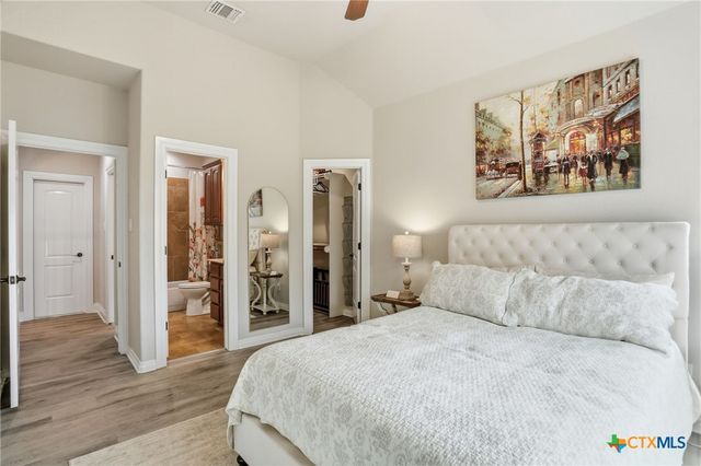 426 County Road 2801 W, Mico, TX 78056