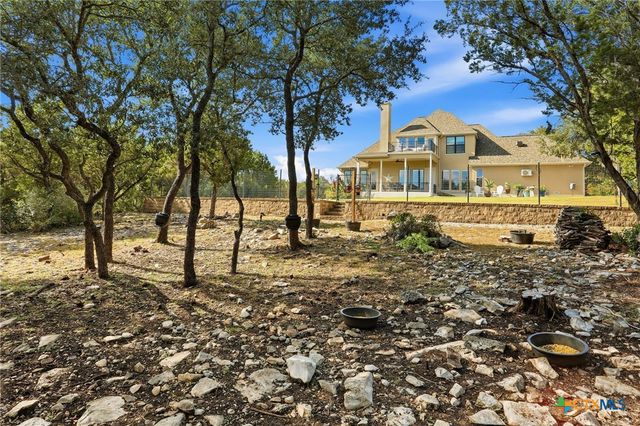 426 County Road 2801 W, Mico, TX 78056