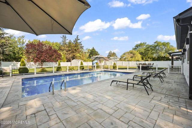 1615 Rogers Court, Wall, NJ 07719